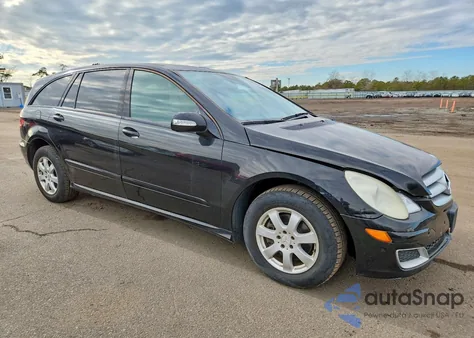 2006 Mercedes-Benz R 350 z USA, uszkodzony, nr VIN 4JGCB65E96A006084